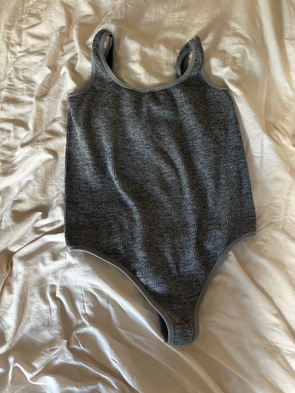 Colsie Gray Ribbed Knit bodysuit